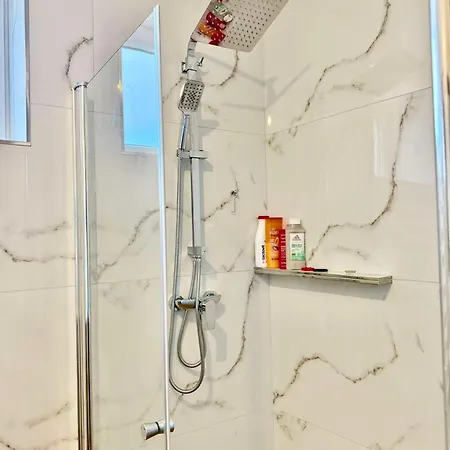 Chaloupka U Prehrady Lejlighed